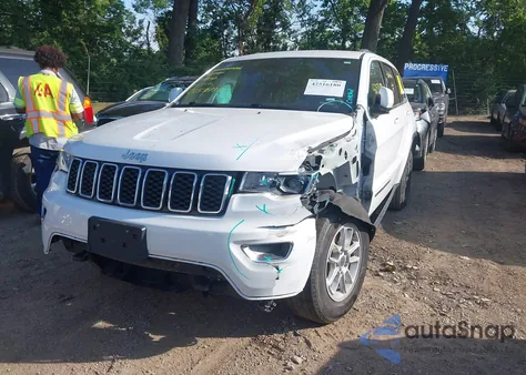 2018 Jeep Grand Cherokee Laredo E 4X4 from USA, damaged, VIN 1C4RJFAG0JC348416